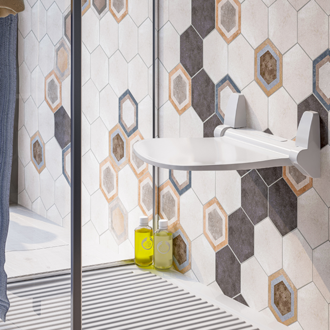 GEDY Sound - White - Foldable chrome shower seat, 120 kg capacity