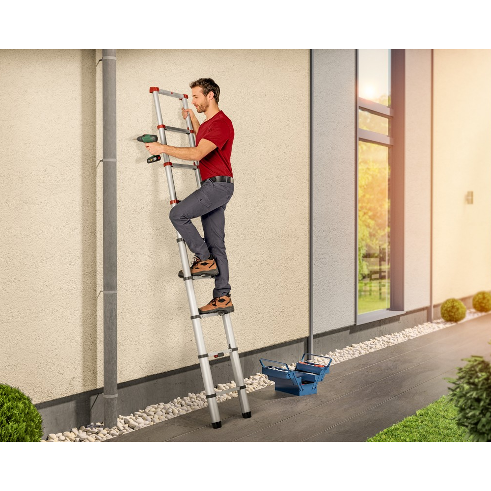 Échelle télescopique extensible en aluminium Hailo à 9 barreaux, capacité de charge 150 kg.