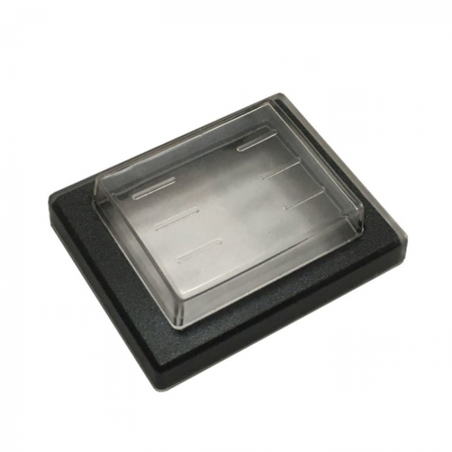 Waterproof protection for 22x30 mm 20 A 4-pole double throw switch